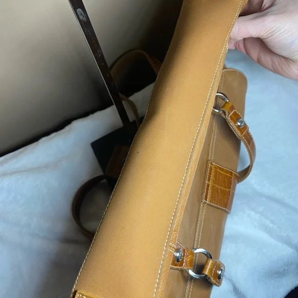 EUC Franco Sarto Brown & Tan Shoulder Bag - Picture 10 of 10